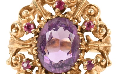 14K YELLOW GOLD AMETHYST AND RUBY RING
