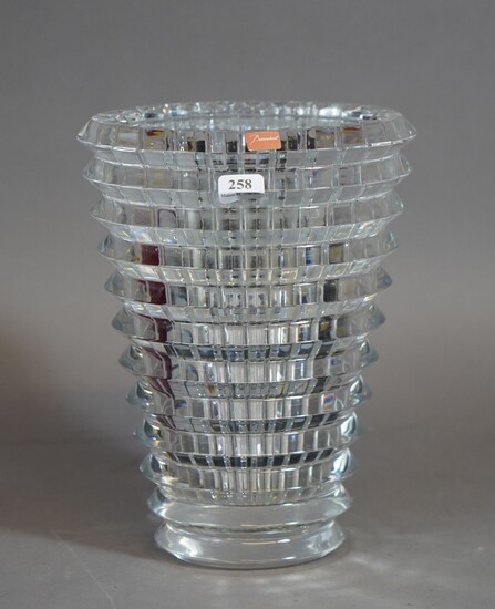 258- BACCARAT Vase en cristal (dans sa... - Lot 258 - Siboni