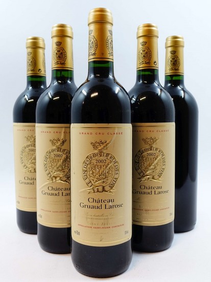 5 bouteilles CHÂTEAU GRUAUD LAROSE 2002 2è GC Saint Julien (4 étiquettes froissées