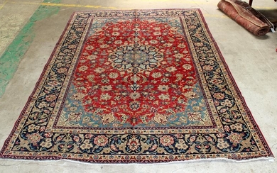 9'2" x 13'4" Persian wool Isfahan rug