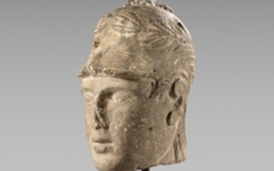 Art gallo-romain, vers le IIIe siècle Tête masculine casquée