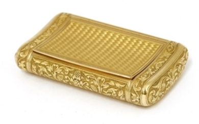 An early 19th century French First Empire gold snuff box, maker's mark 'LT', in a lozenge, between ...