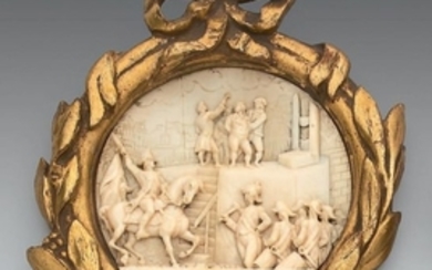 Médaillon en ivoire sculpté en haut relief: Exécut…