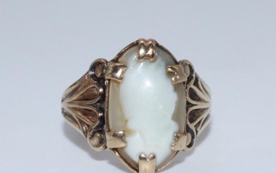 9ct Gold Cameo Ring Stone: Cameo Stamp: 9ctSize: L...