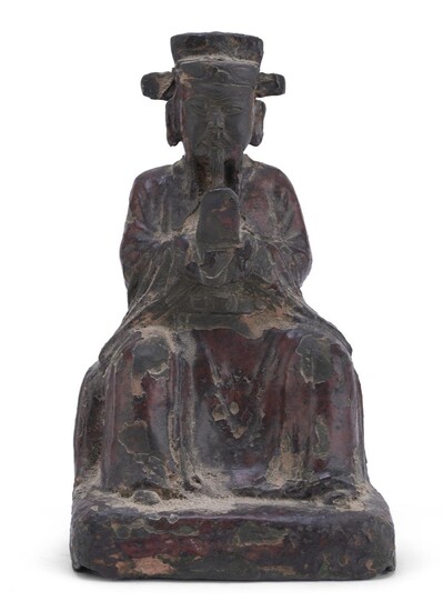 A CHINESE RED LACQUER BRONZE SCULPTURE. EARLY 20TH CENTURY.