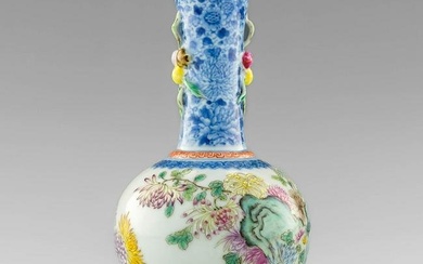 A Chinese blue and white vase with famille rose enamel, Republic period