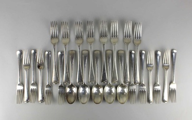 A George V silver twenty-five piece part canteen of Old English pattern cutlery