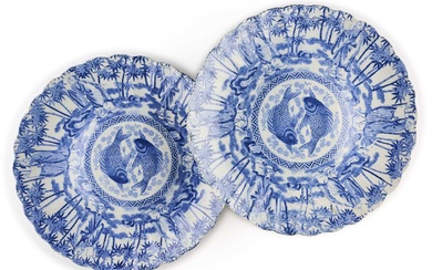 A PAIR OF JAPANESE BLUE AND WHITE CHARGERS, 20TH CENTURY