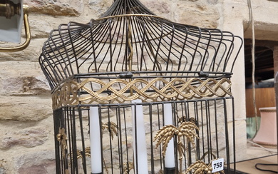 A THREE CANDLE SOCKET CEILING LIGHT WITHIN A PARCEL GILT WIRE WORK BIRD CAGE SHADE. H 65cms.