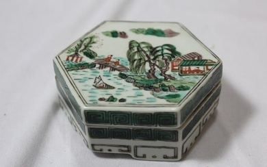 A Vintage Chinese Hexagon Porcelain Box