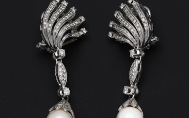 SOLD. A pair of pearl and diamond ear pendants each set with numerous diamonds and a cultured pearl, mounted in 18k white gold. L. app. 5 cm. (2) – Bruun Rasmussen Auctioneers of Fine Art