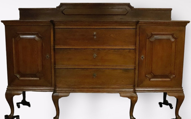 An oak sideboard, first half of the 20th century.