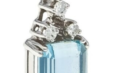 Aquamarine diamond pendant WG
