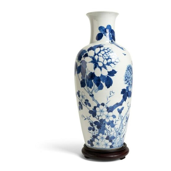 BLUE AND WHITE BALUSTER VASE GUANGXU PERIOD