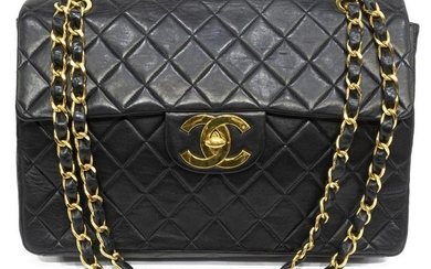 CHANEL CLASSIC JUMBO MAXI QUILTED LEATHER FLAP BAG
