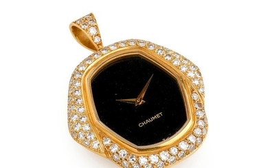 CHAUMET, Monte jewelry pendant in 18K yellow gold...