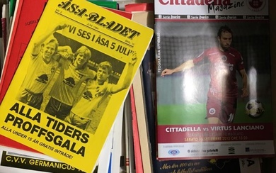 COLLECTION OF EUROPEAN AND WORLDWIDE FOOTBALL PROGRAMMES ALL FOREIGN CLUBS WITH A GOOD SELECTION OF INTERESTING FIXTURES IN EUROPEAN COMPETITIONS DOMESTIC