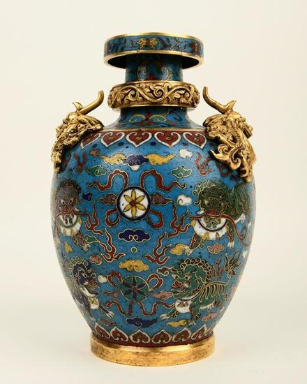 Cloisonne Enamel 'Lion' Vase, Qianlong Mark