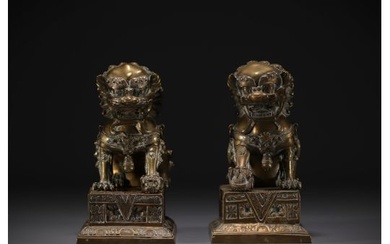 China - Pair of bronze Lions of Fo.