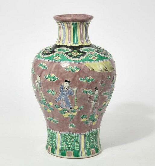Chinese Famille Verte porcelain 8 immortals vase