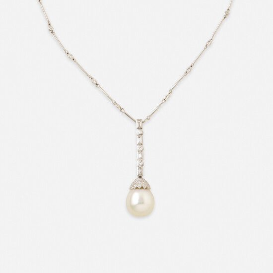 Cultured pearl and diamond pendant necklace