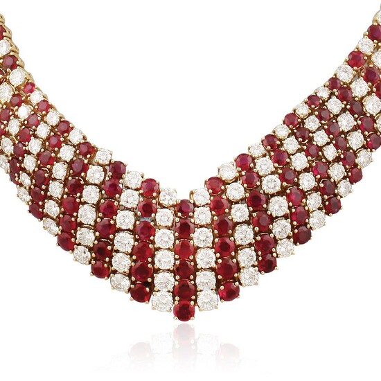 DIAMOND, RUBY AND GOLD NECKLACE