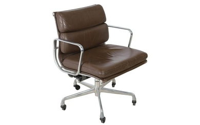 Eames - Soft Pad Office Chair