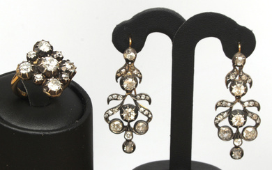 Gold earrings and diamond ring Gold, diamonds. Total weight 21 g, earring length 4.8 cm, ring inner diameter 20 mm