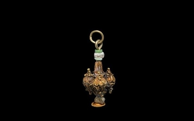 Hellenistic Gold Decorated Pendant with Beads
