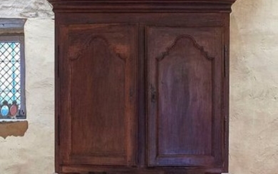 IMPORTANT scriban BUFFET in carved and moulded oak...