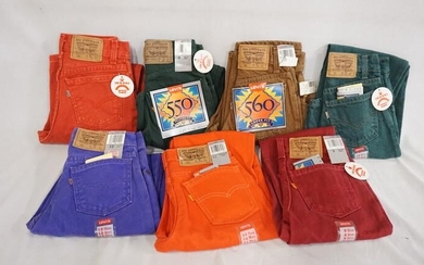 LOT OF 7 PAIRS OF VINTAGE LEVIS NEW W/ TAGS