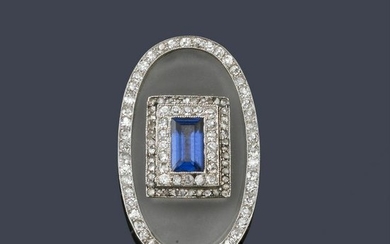 Pendant in 'art deco' style with rock crystal, diamonds
