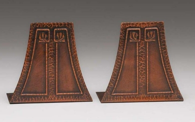 Roycroft Hammered Copper Bookends c1915