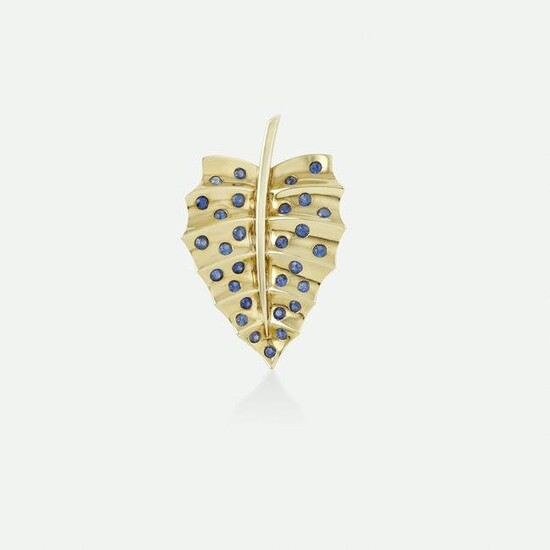 Sapphire and gold leaf brooch