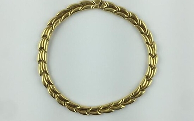 Set of necklace and link bracelet in 18 K yellow gold.