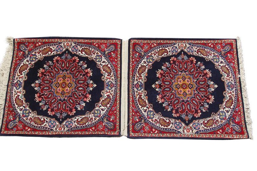 Pair of Beautiful Vintage Sarouk Rugs Fine Carpets 2' x