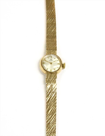 A ladies' 9ct gold Cyma mechanical bracelet watch