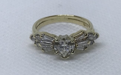 1.5 ct tw VS heart shaped diamond ring 14k yellow gold