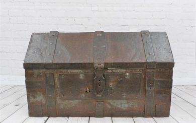 17 C Wood and Iron Trunk Box