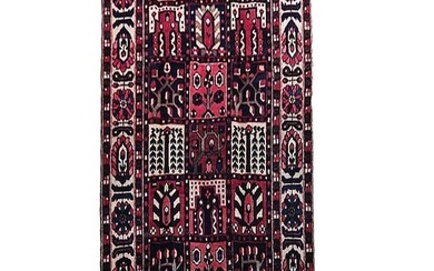 5 x 10 Red Brown Semi Antique Persian Bakhtiari Rug