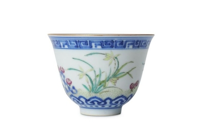 A CHINESE FAMILLE ROSE UNDERGLAZE BLUE CUP.