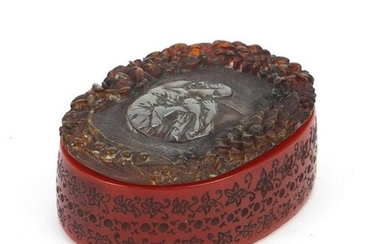 French pressed snuff box, the lift off lid decorated