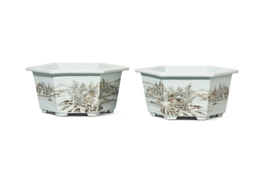 A PAIR OF GRISAILLE-DECORATED HEXAGONAL ‘LANDSCAPE’ JARDINIERES, REPUBLIC PERIOD (1912-1949)