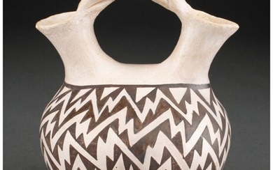 70059: An Acoma Black-On-White Wedding Vase Marie Chi