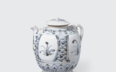 A blue and white ewer with lid