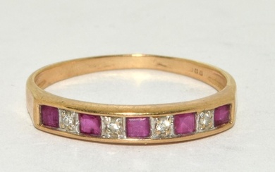 9ct gold ladies Ruby and Diamond 1/2 eternity ring size R