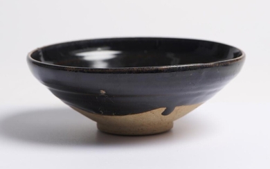 A CHINESE BLACK-GLAZED CIZHOU-TYPE BOWL NORTHERN SONG (960-1127) OR JIN (1115-1234) DYNASTY