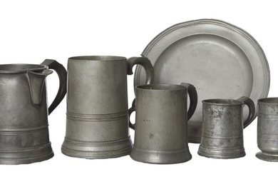 A COLLECTION OF SIX GEORGE III AND IV PEWTER TANKARDS AND A PLATE