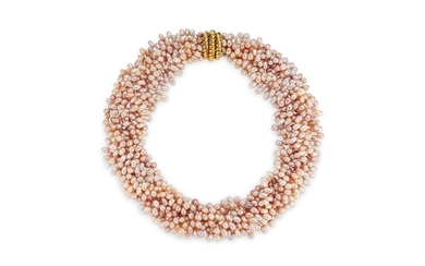 A CULTURED PEARL AND GOLD NECKLACE, BY VERDURA, 20TH CENTURY