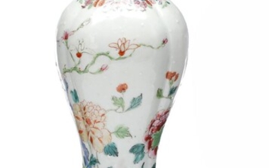 SOLD. A Chinese famille rose porcelain vase, decorated in colours with flowers. Qianlong 1736-1795. H. 24.5 cm. – Bruun Rasmussen Auctioneers of Fine Art